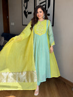 Sindhu Pure Mul Chanderi Embroidered Kurta Pant Set with Banarasi Lagadi Dupatta