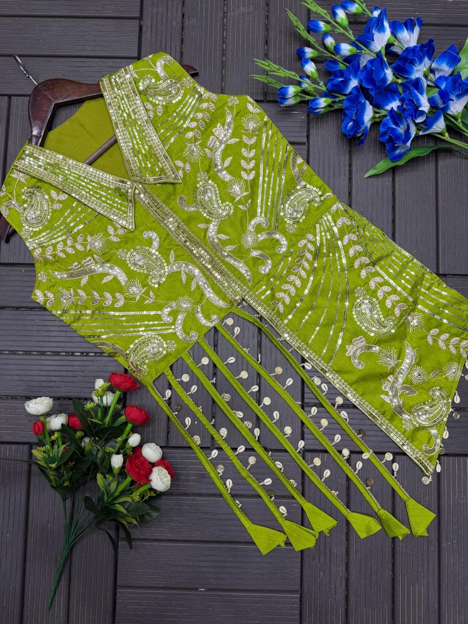 Shree pink & green Bloom Printed Embroidered Dupatta & Palazzo Set