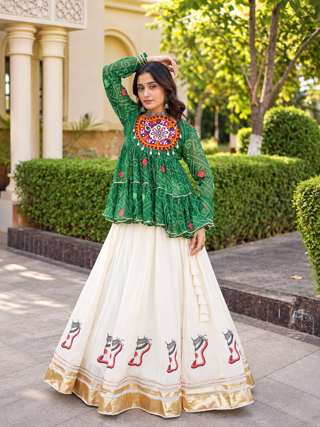 Meera Green Bandhani Gamthi Lehenga Set