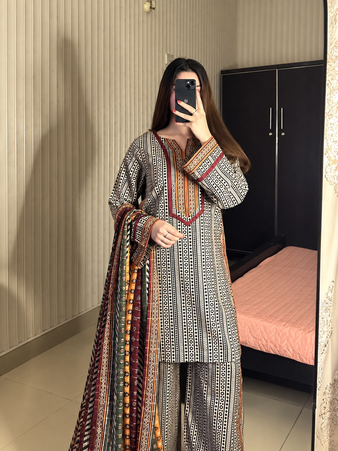 Vera Black & White Chinnon Silk Digital Print Farshi Salwar Suit Set