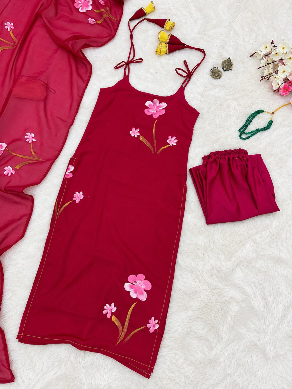 Pihu Magenta Floral Pink Georgette Kurta Pant Set with Dupatta