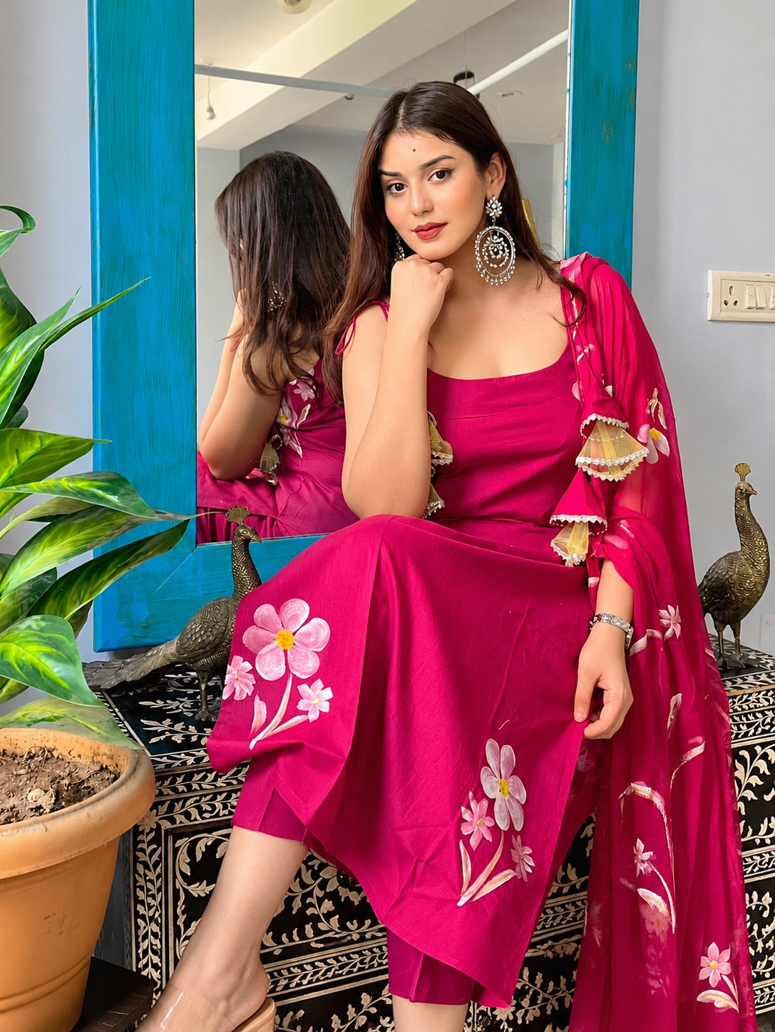 Pihu Magenta Floral Pink Georgette Kurta Pant Set with Dupatta