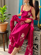 Pihu Magenta Floral Pink Georgette Kurta Pant Set with Dupatta