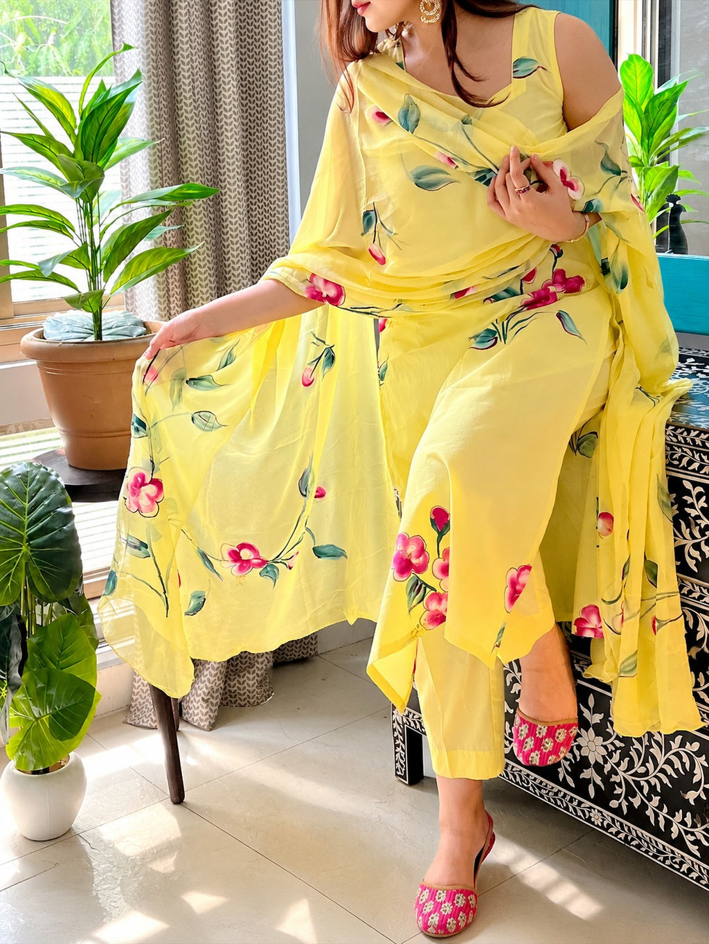 Pihu Magenta Floral yellow Georgette Kurta Pant Set with Dupatta