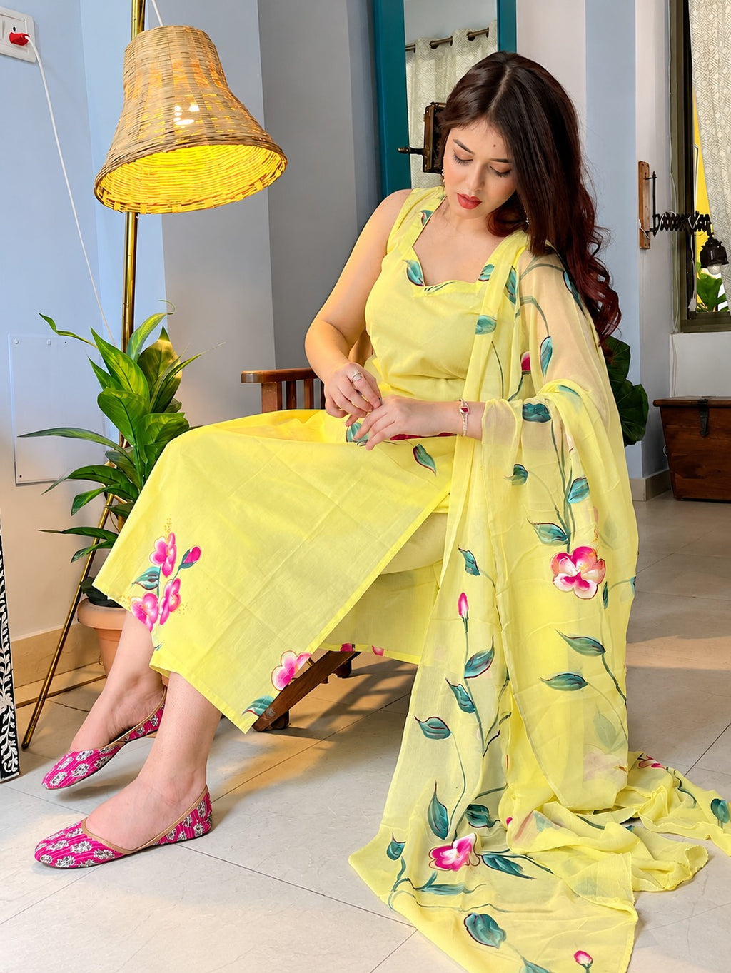 Pihu Magenta Floral yellow Georgette Kurta Pant Set with Dupatta