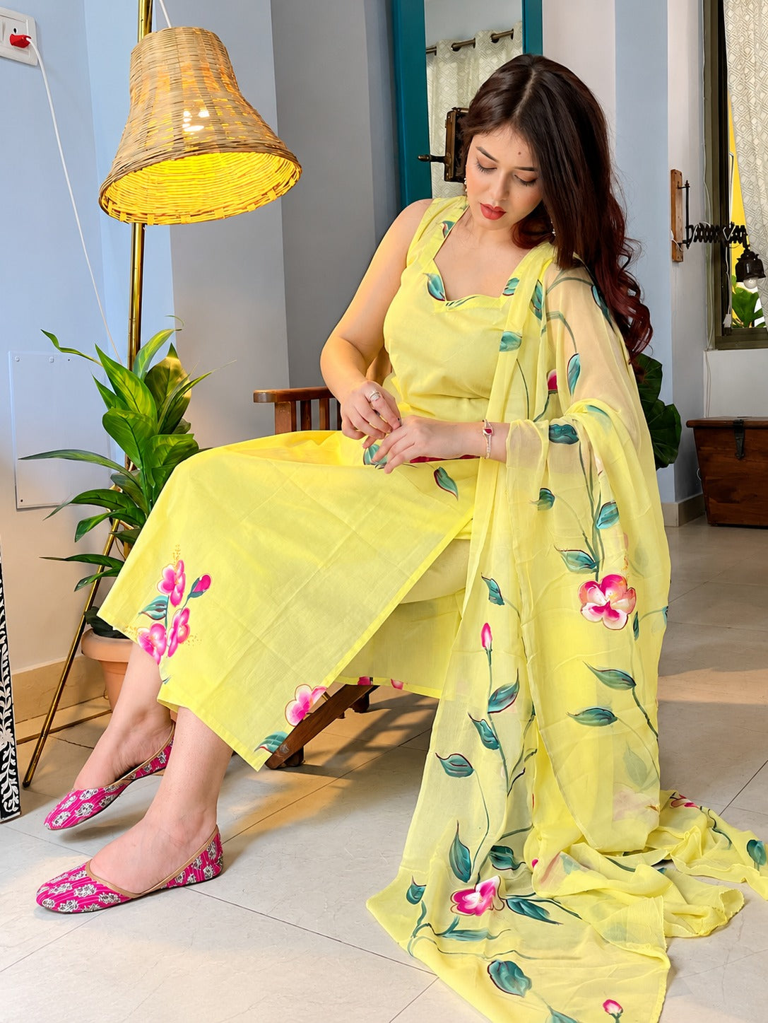 Pihu Magenta Floral yellow Georgette Kurta Pant Set with Dupatta