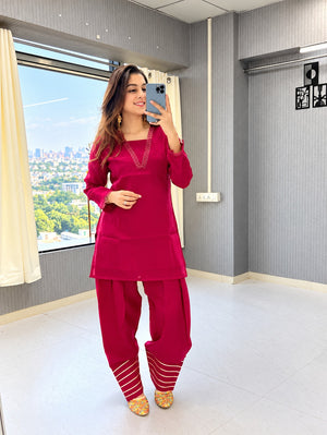 Aarika Magenta Mul Chanderi Gota Patti Kurta Pant Set