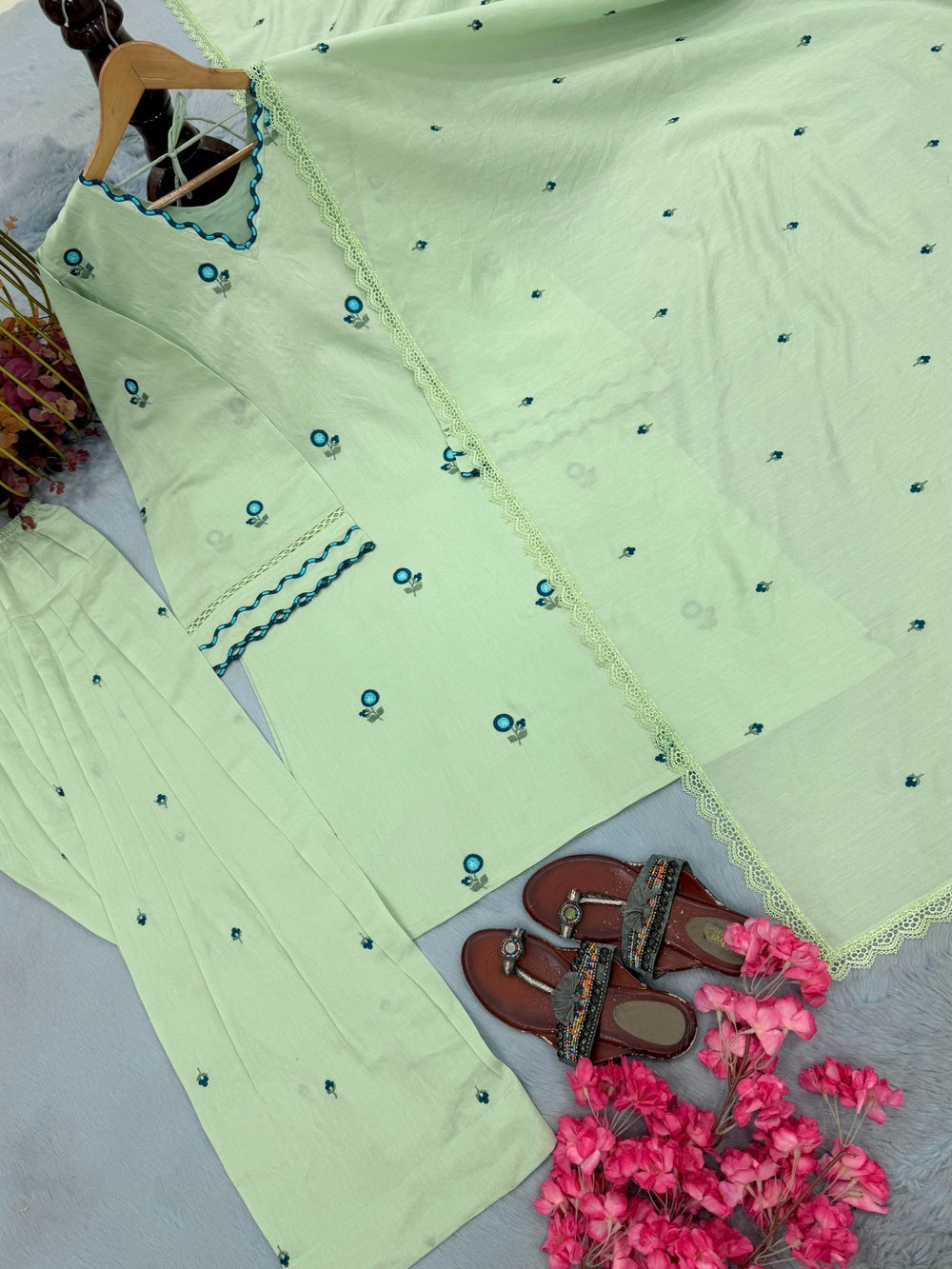 Yasmin Pastel Mint Green Floral Embroidered Kurta Set