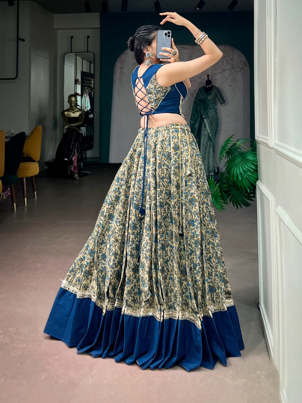 Neelkamal Mirror Charm Lehenga Set